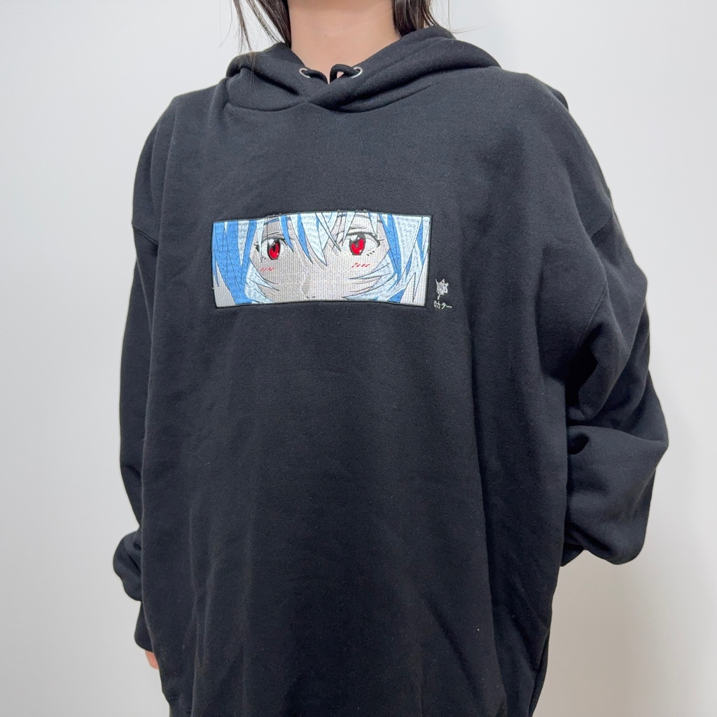 刺繍入りパーカー_レイ