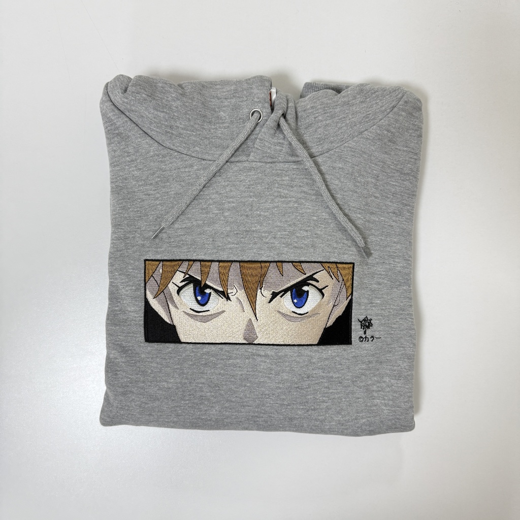 刺繍入りパーカー_アスカ