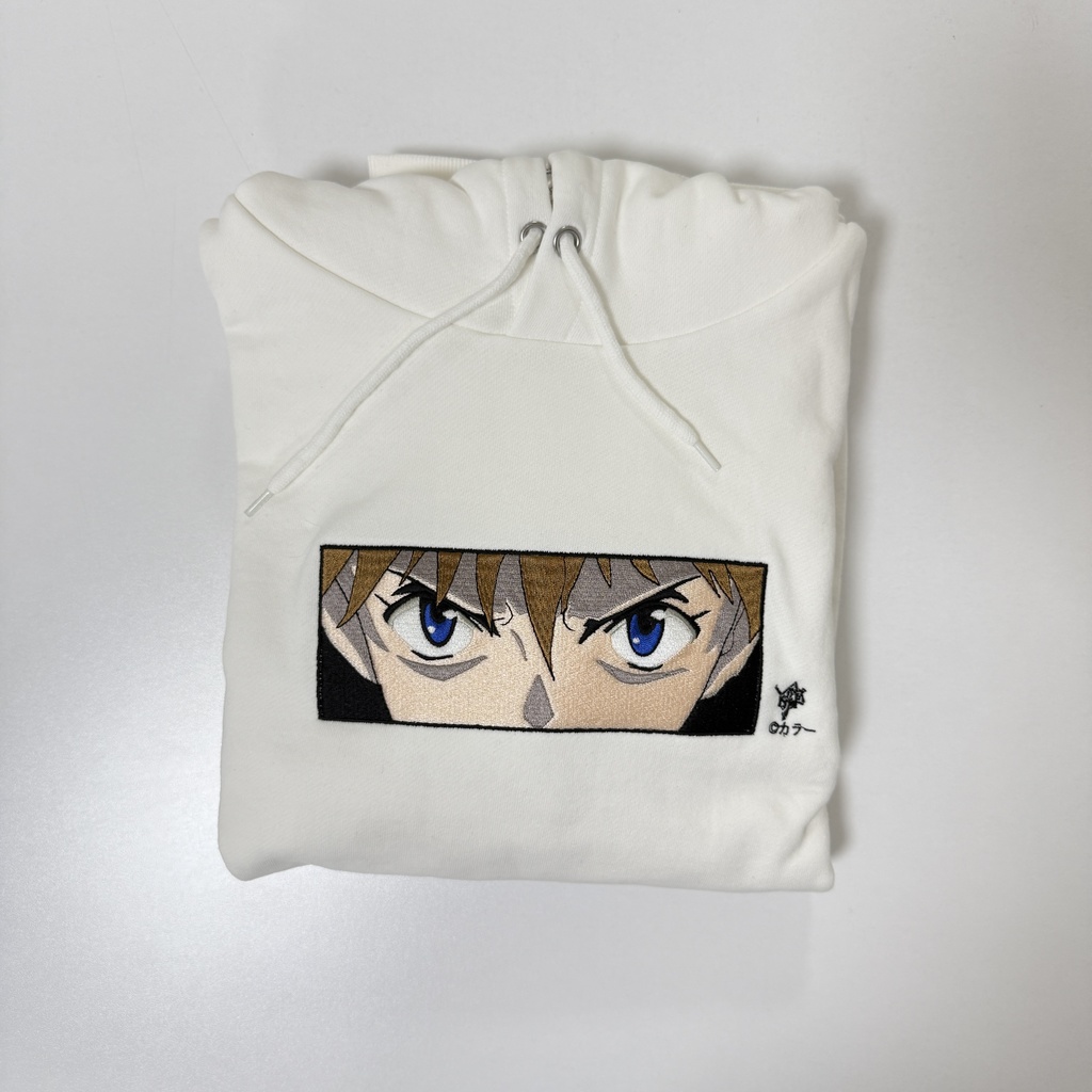 刺繍入りパーカー_アスカ