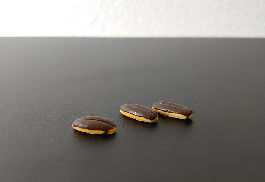 銀色のチョコパン