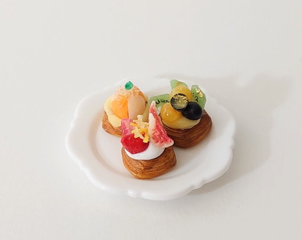 フルーツデニッシュ 柿ピー(チ)