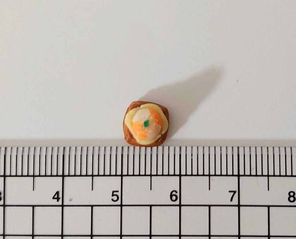 フルーツデニッシュ 柿ピー(チ)