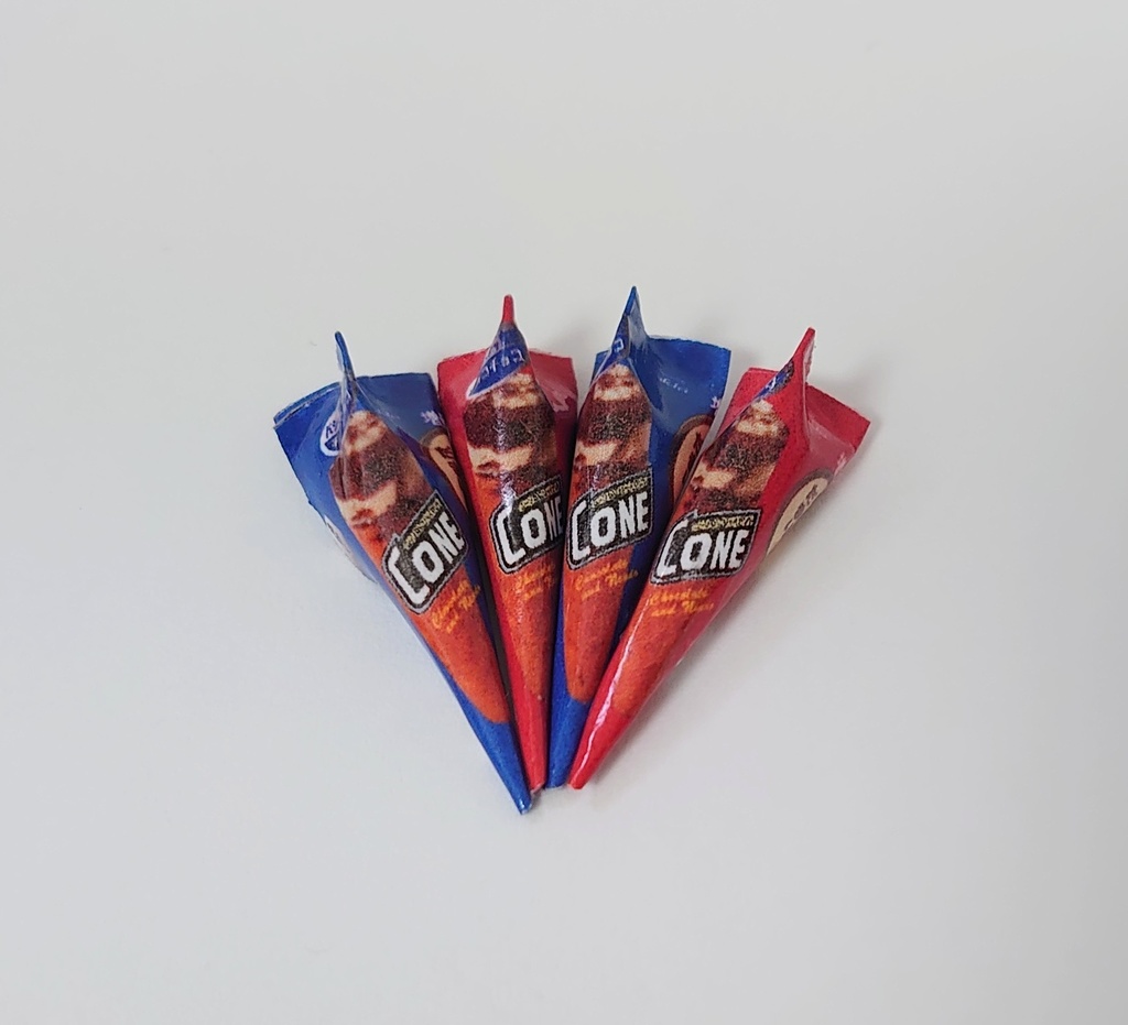 コーンアイス チョコ