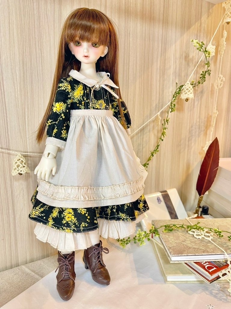 【販売終了】ミモザのエプロン付きワンピース