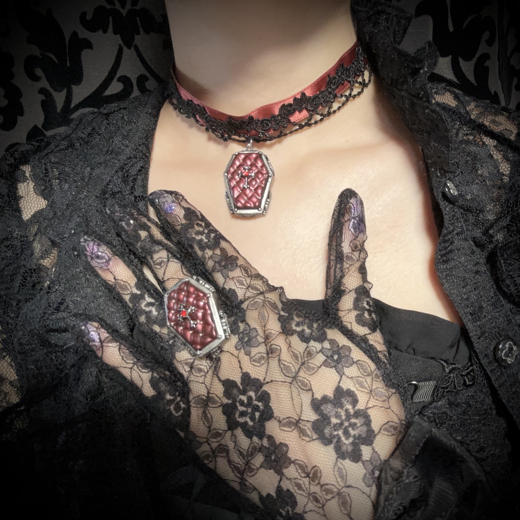 棺桶リング <ブラッディレッド>