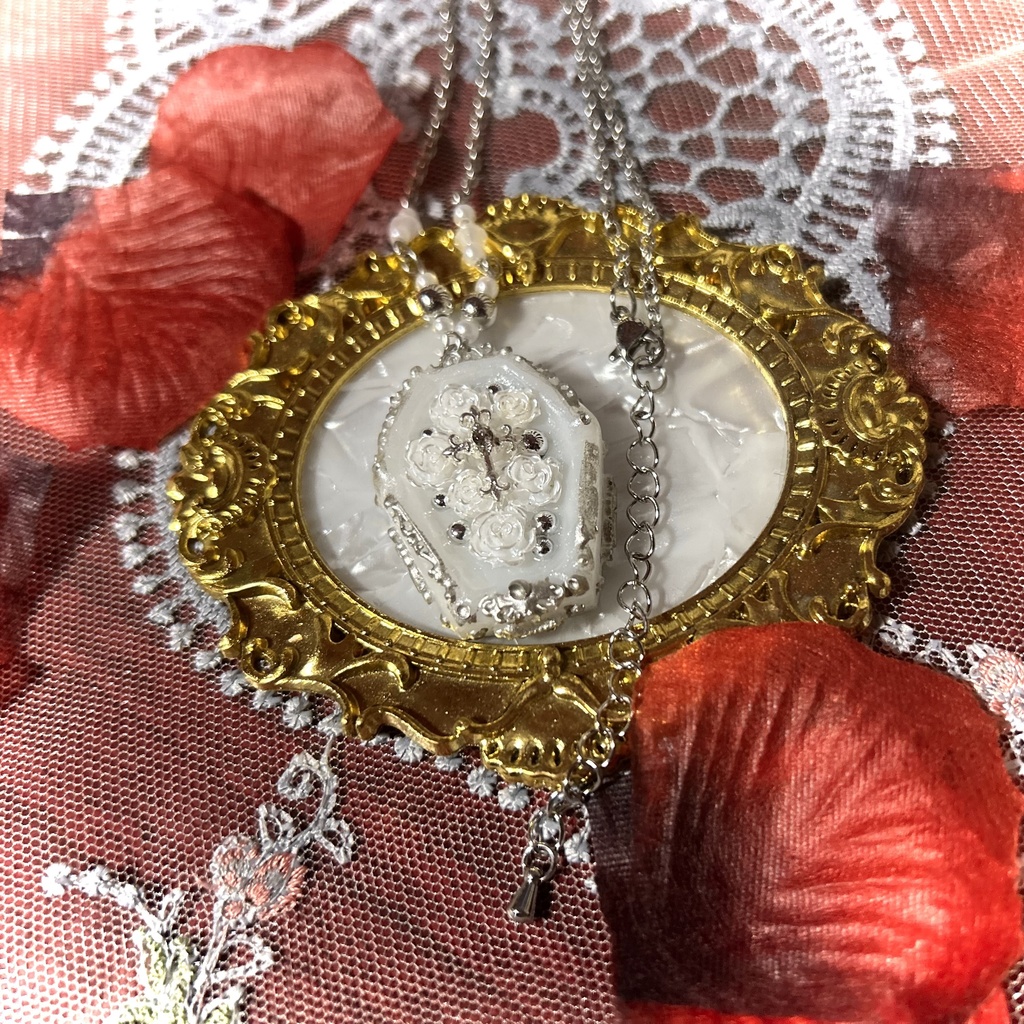 棺桶ネックレス <Blanc Éternel>-Rêverie-