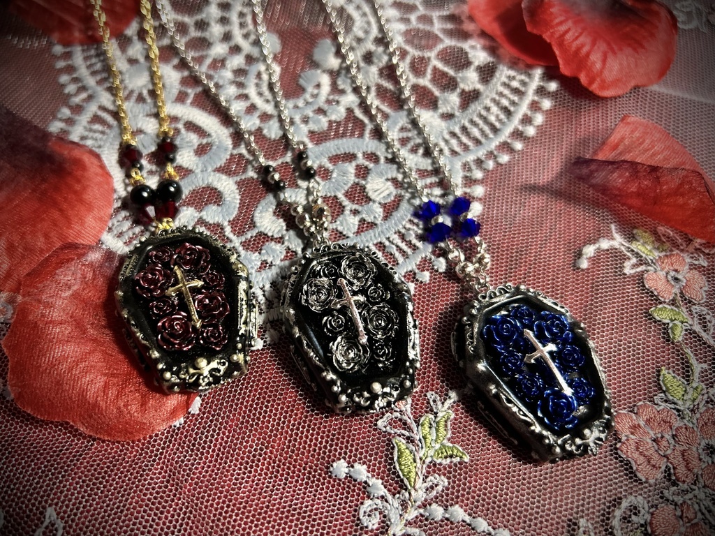 棺桶ネックレス <Obscura Rouge>