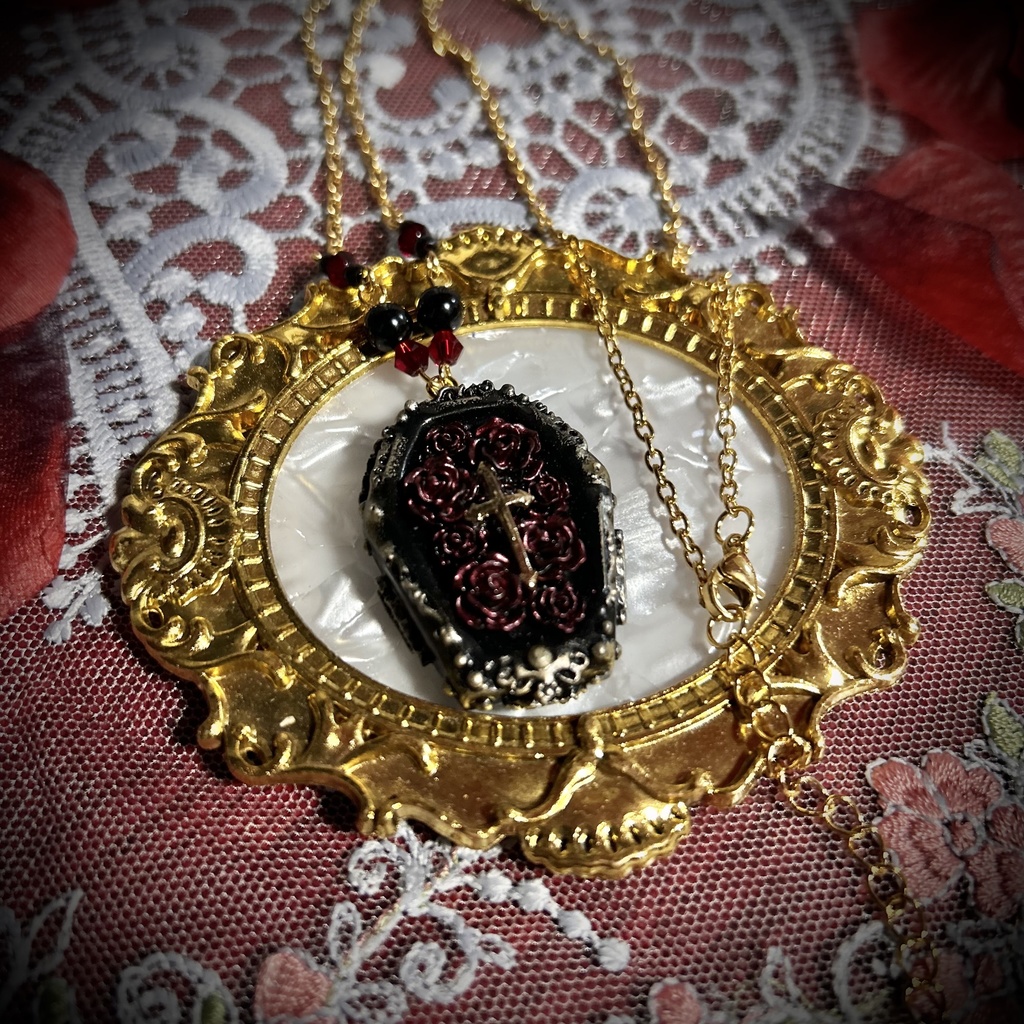 棺桶ネックレス ＜Obscura Rouge＞