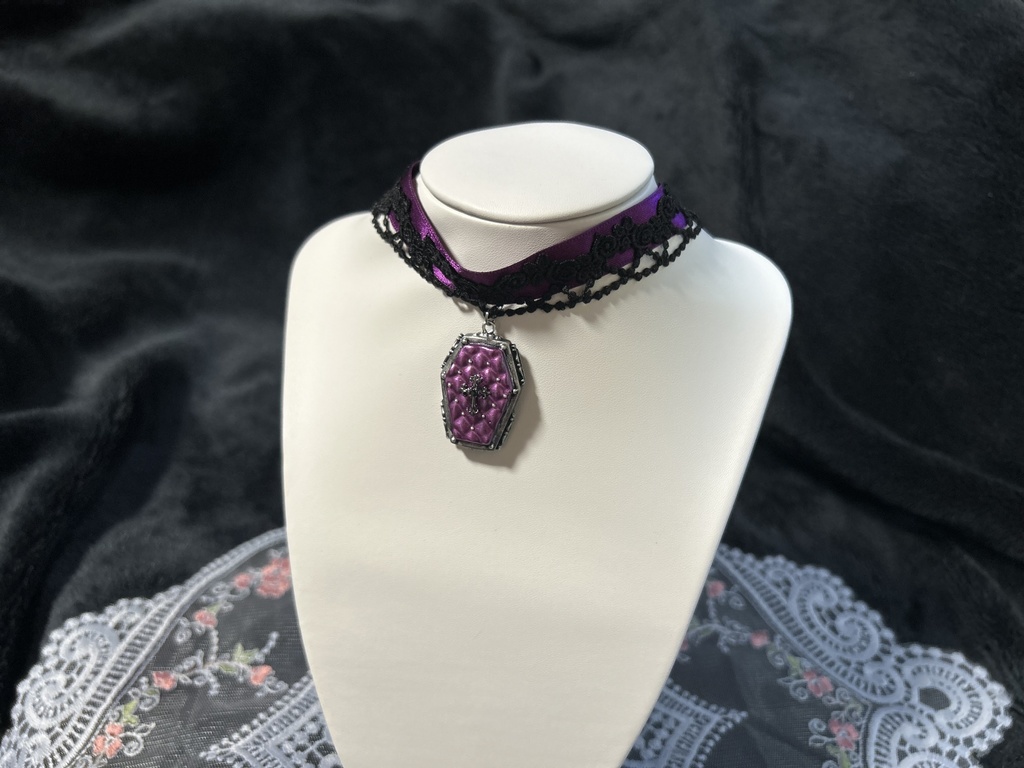 薔薇レースとリボンの棺桶チョーカー<全3色>