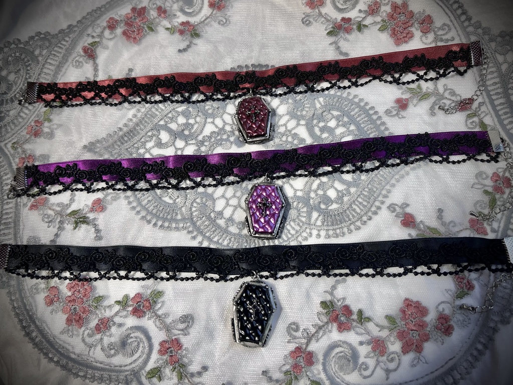 薔薇レースとリボンの棺桶チョーカー<全3色>