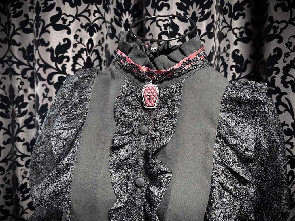 薔薇レースとリボンの棺桶チョーカー<全3色>