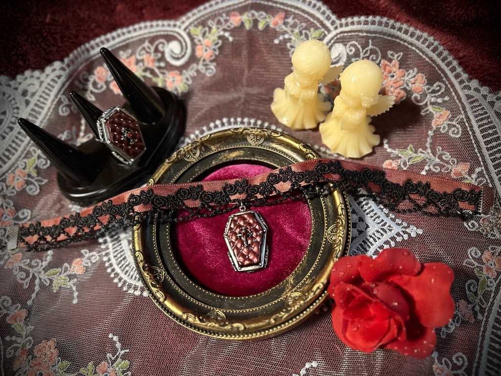 薔薇レースとリボンの棺桶チョーカー<全3色>