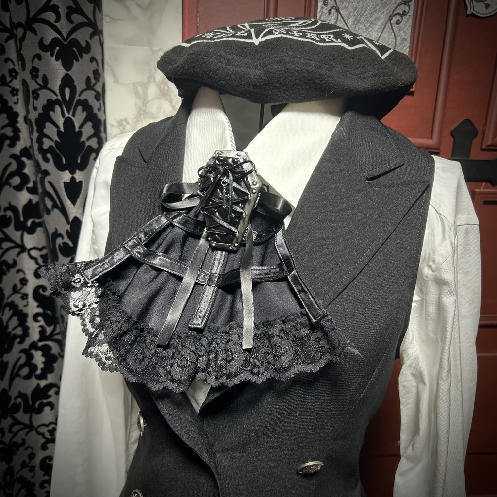 封じられた棺桶ブローチ<タナトスブラック>