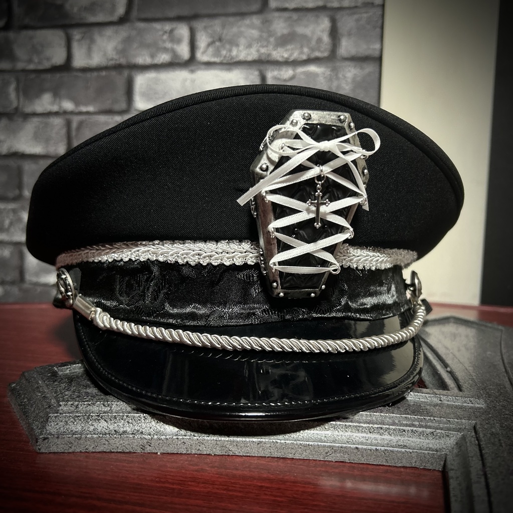 封じられた棺桶ブローチ<タナトスブラック>