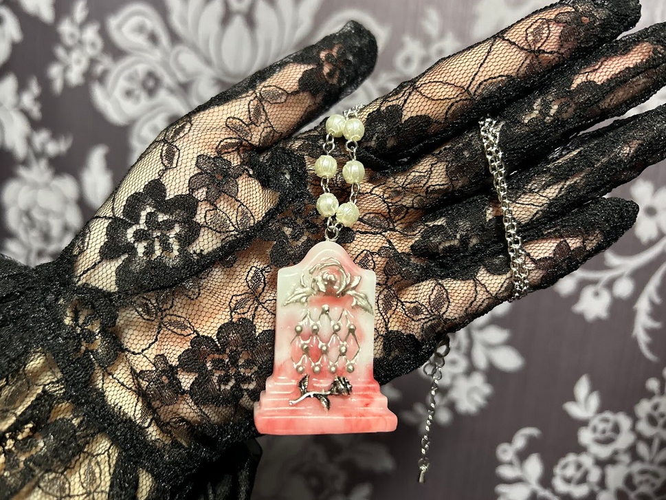 <Angelic Garden>天使と薔薇の墓石ネックレス