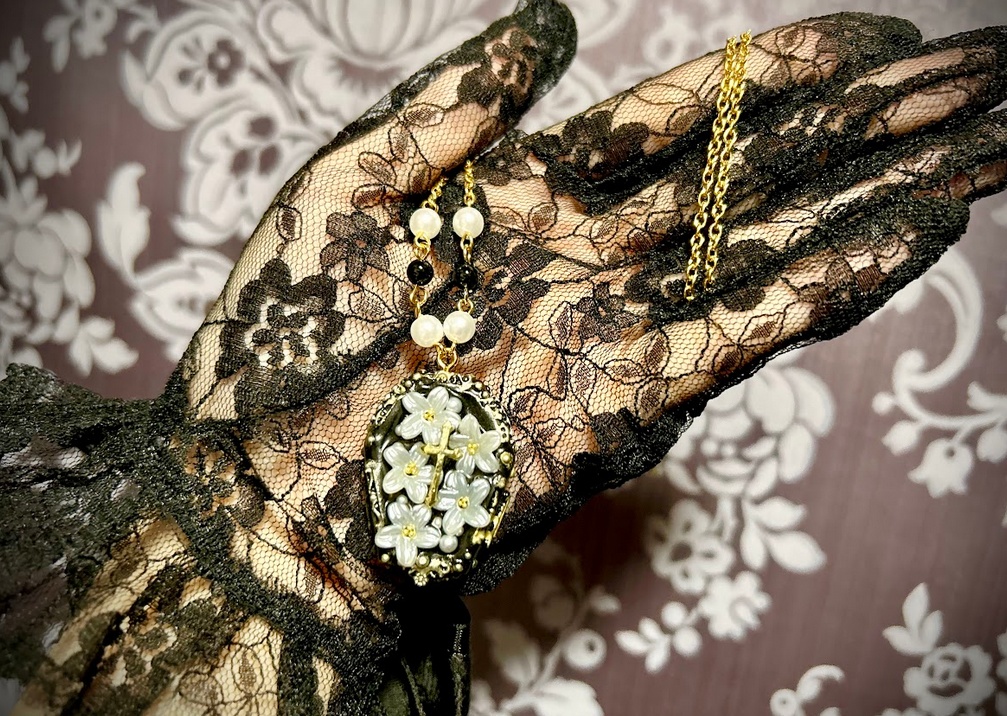 <Obscura Requiem>白百合を捧ぐ棺のネックレス