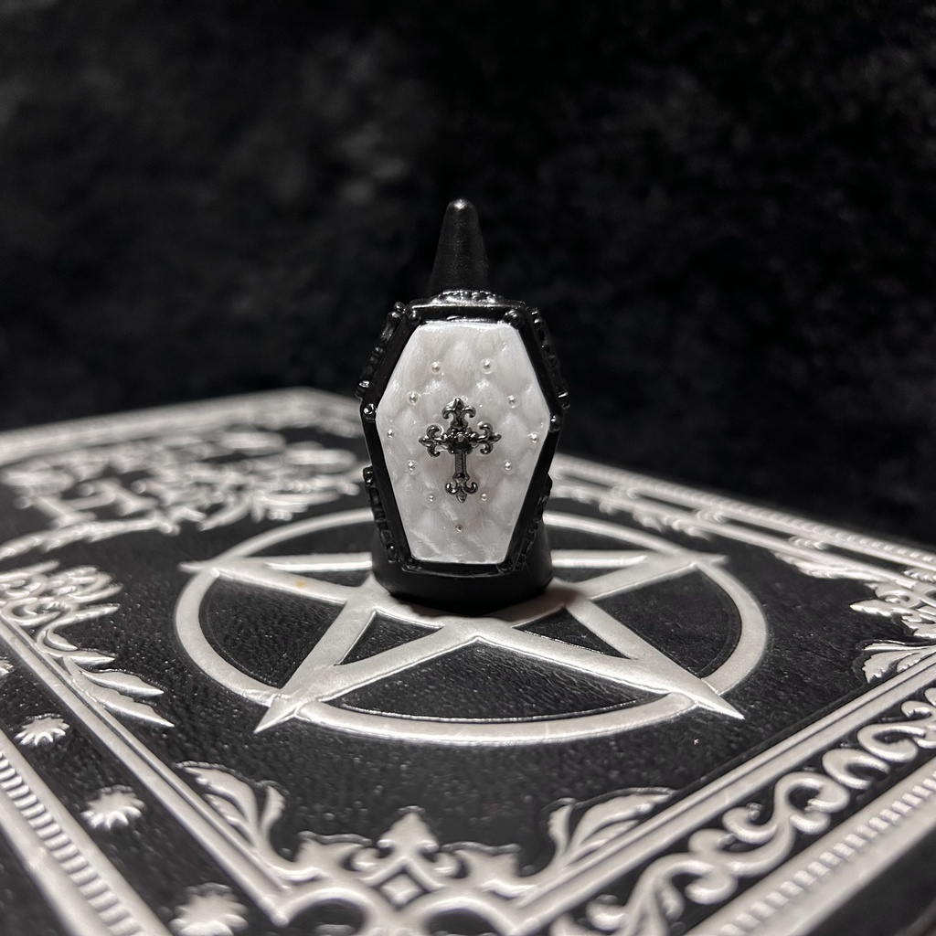 棺桶リング <アズラエルホワイト>白×黒