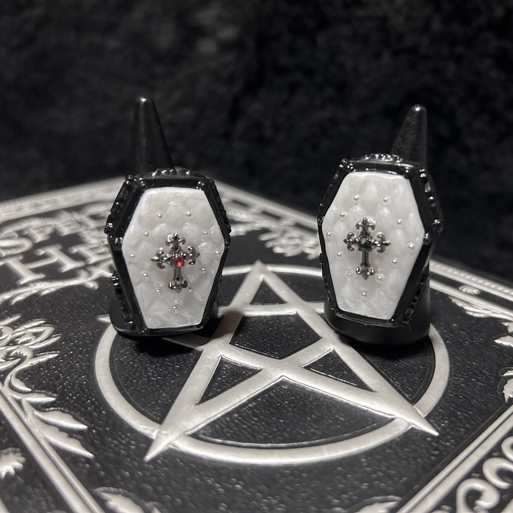 棺桶リング　＜アズラエルホワイト＞白×黒