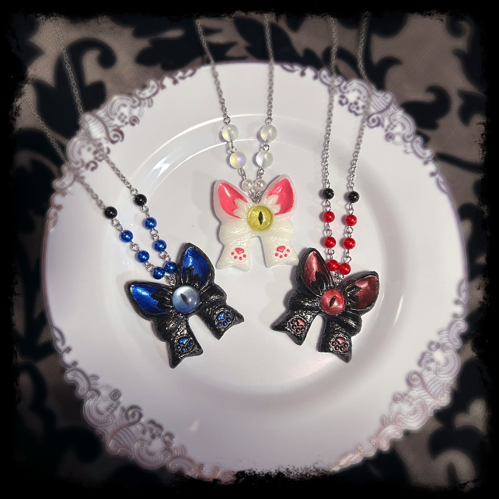 Spooky Cat Ribbon 使い魔のネックレス