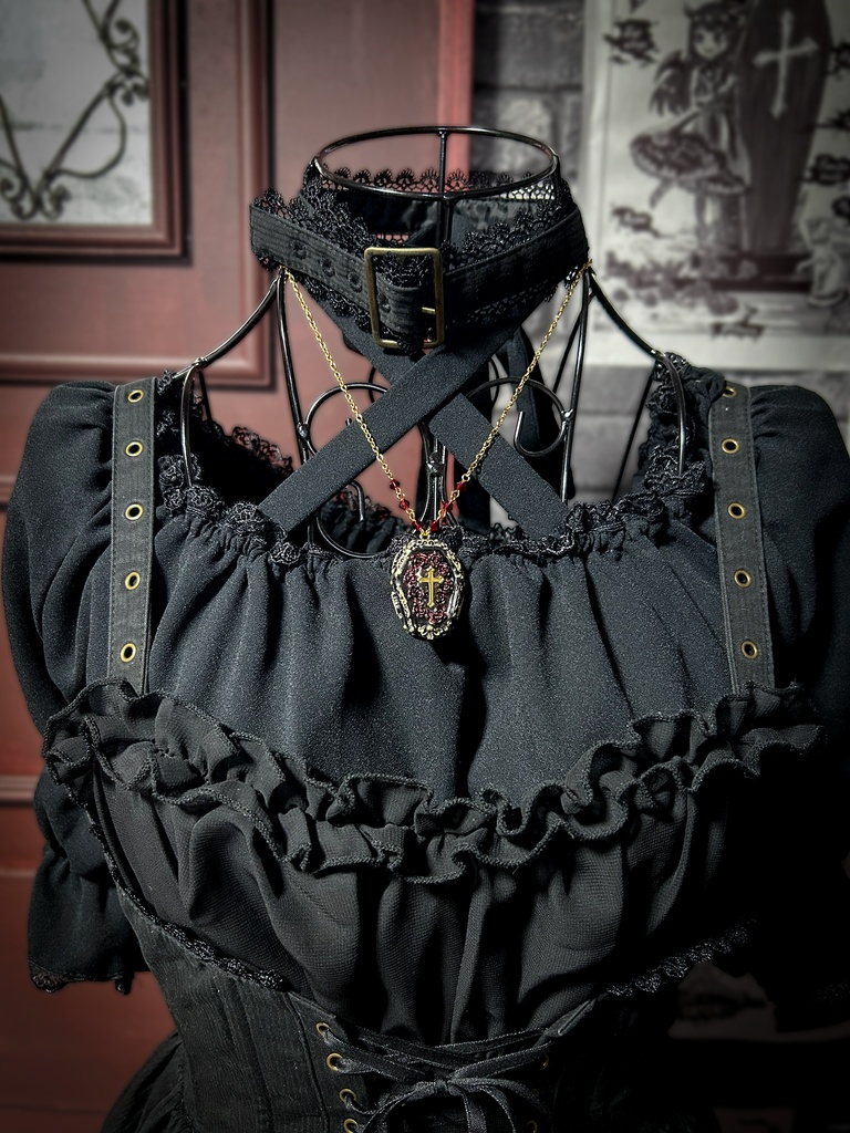 薔薇と十字架の棺<Obscura Rouge>ネックレス