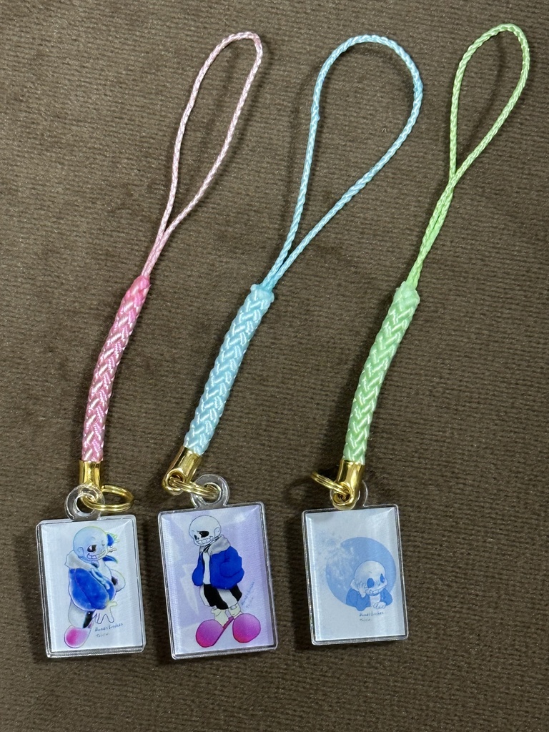 アクリルチャーム