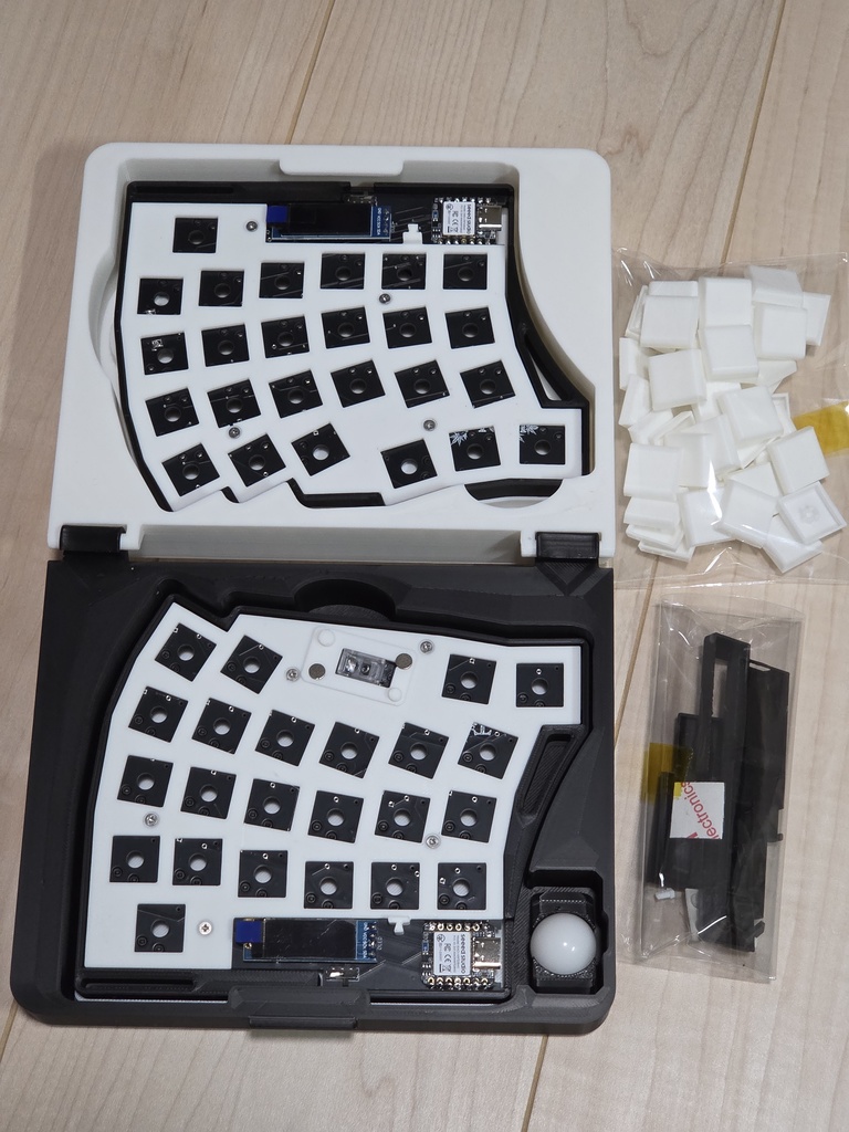 LoTom トラックボール無線分割キーボード