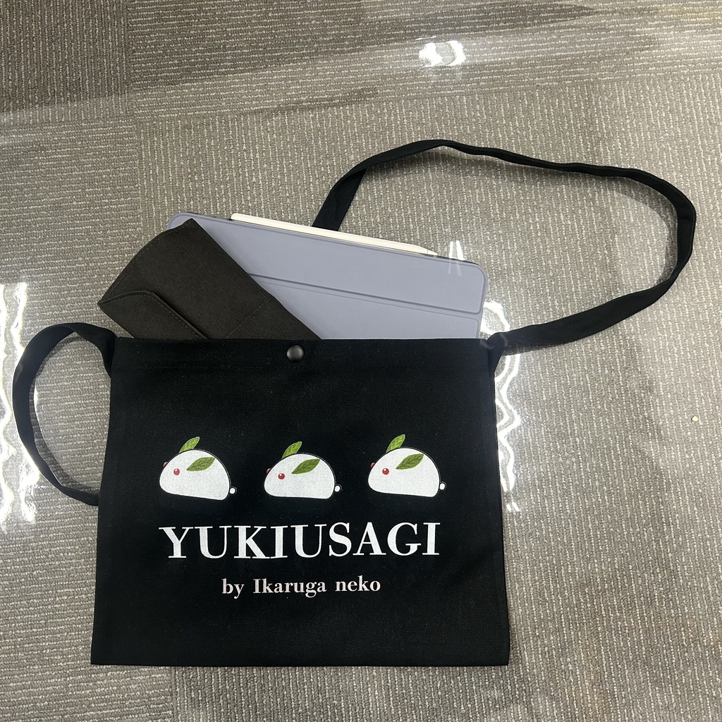 雪うさぎ サコッシュ