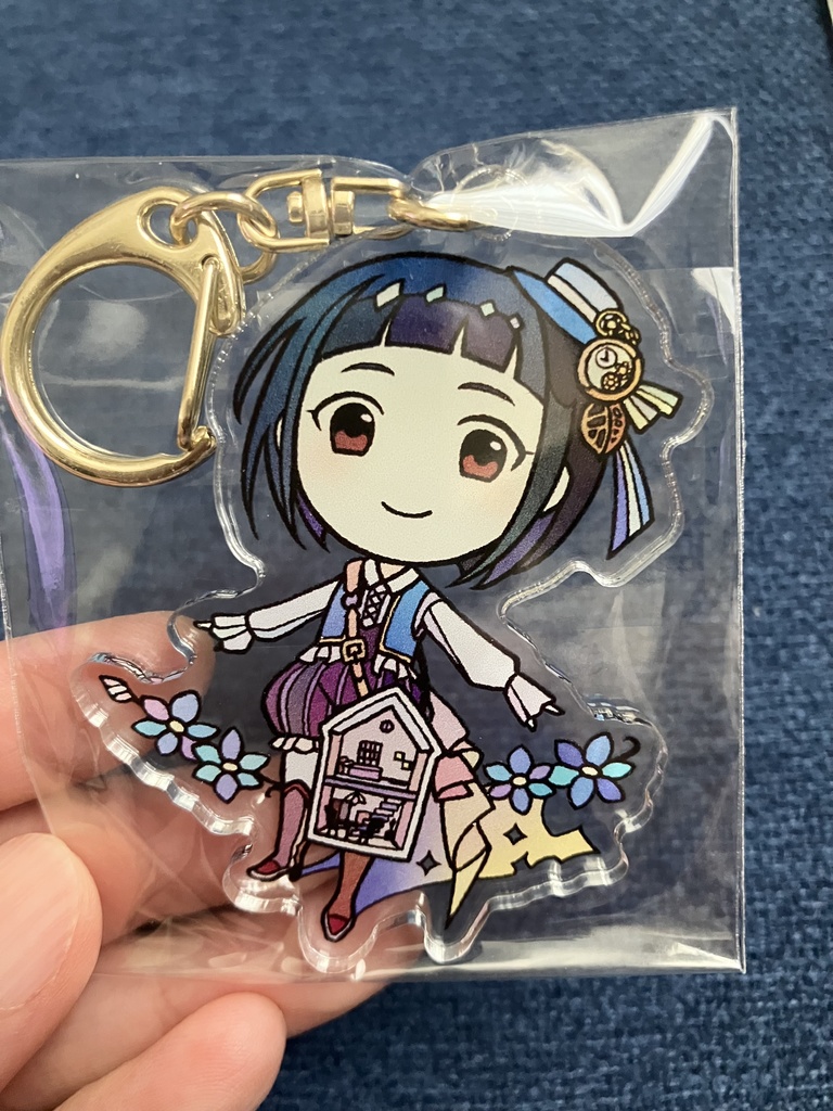 岡崎泰葉ちゃんアクリルキーホルダー・アクリルスタンド