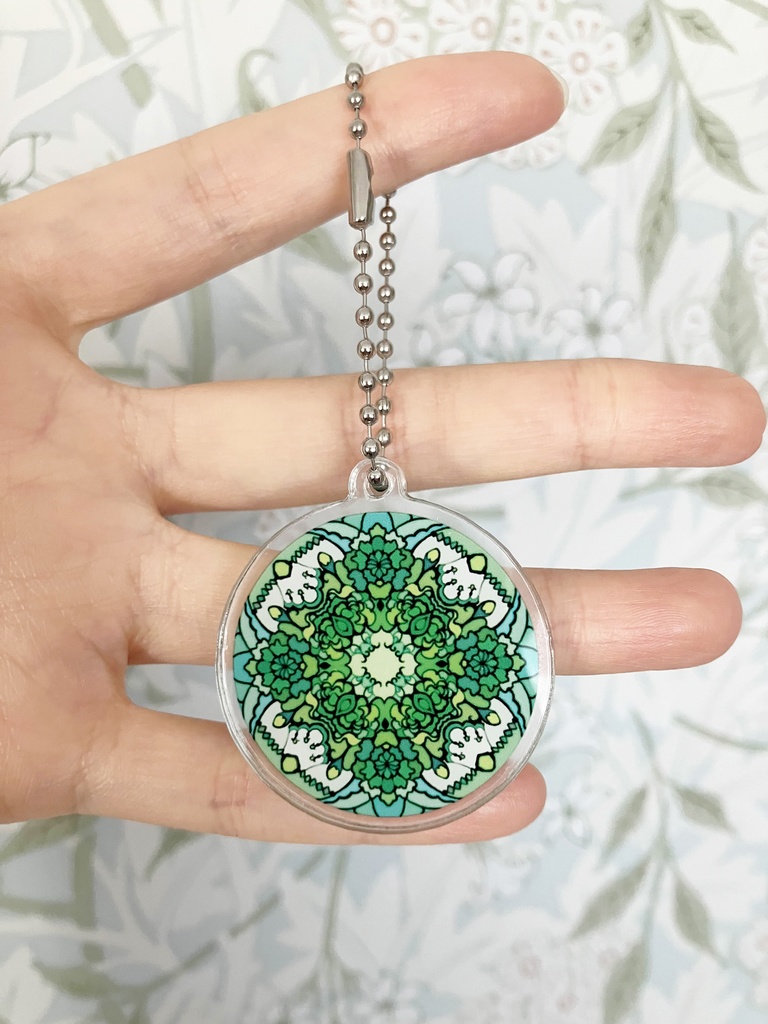 【受注生産】12ヶ月の誕生月の模様・アクリルキーホルダー(32mm)