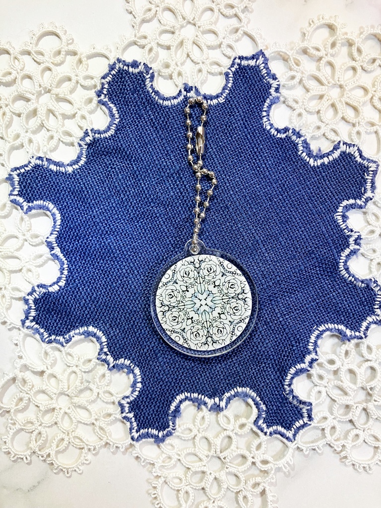 【中・35mm】12ヶ月の誕生月の模様・アクリルキーホルダー