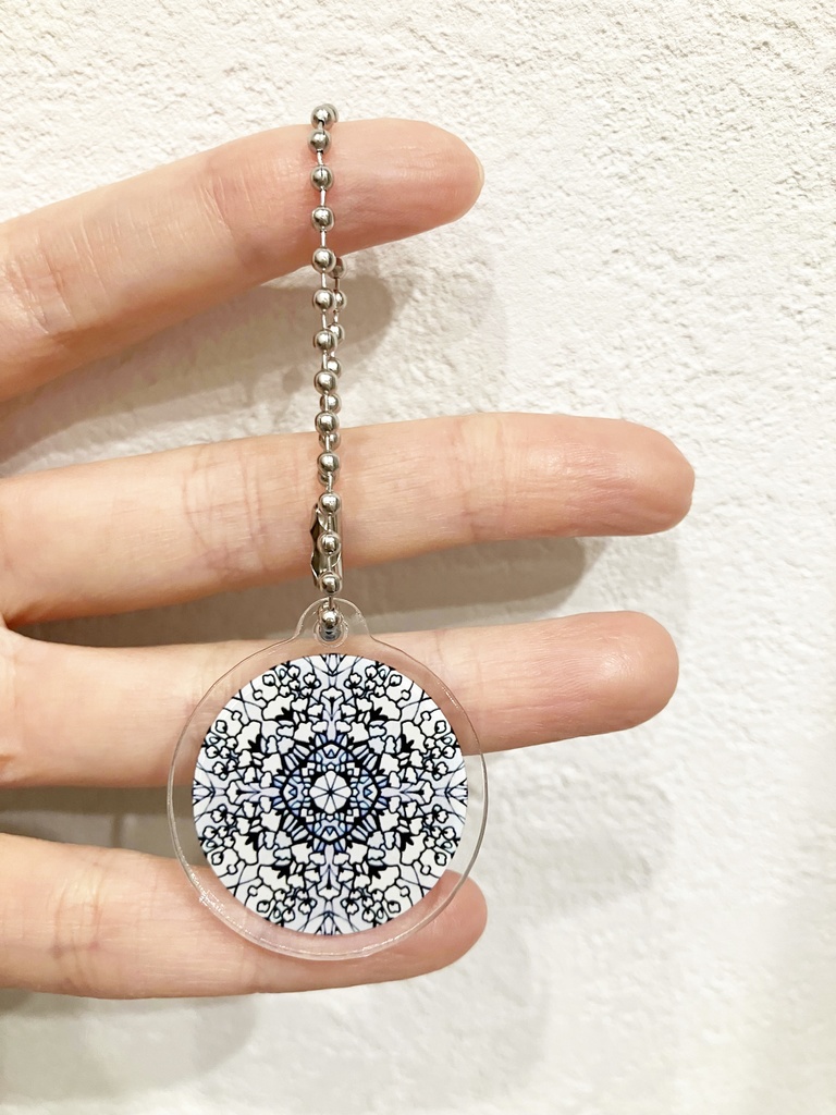 【小・30mm】12ヶ月の誕生月の模様・アクリルキーホルダー