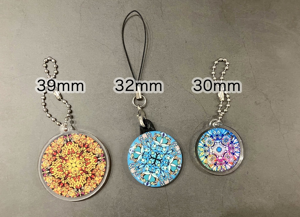 【小・30mm】12ヶ月の誕生月の模様・アクリルキーホルダー