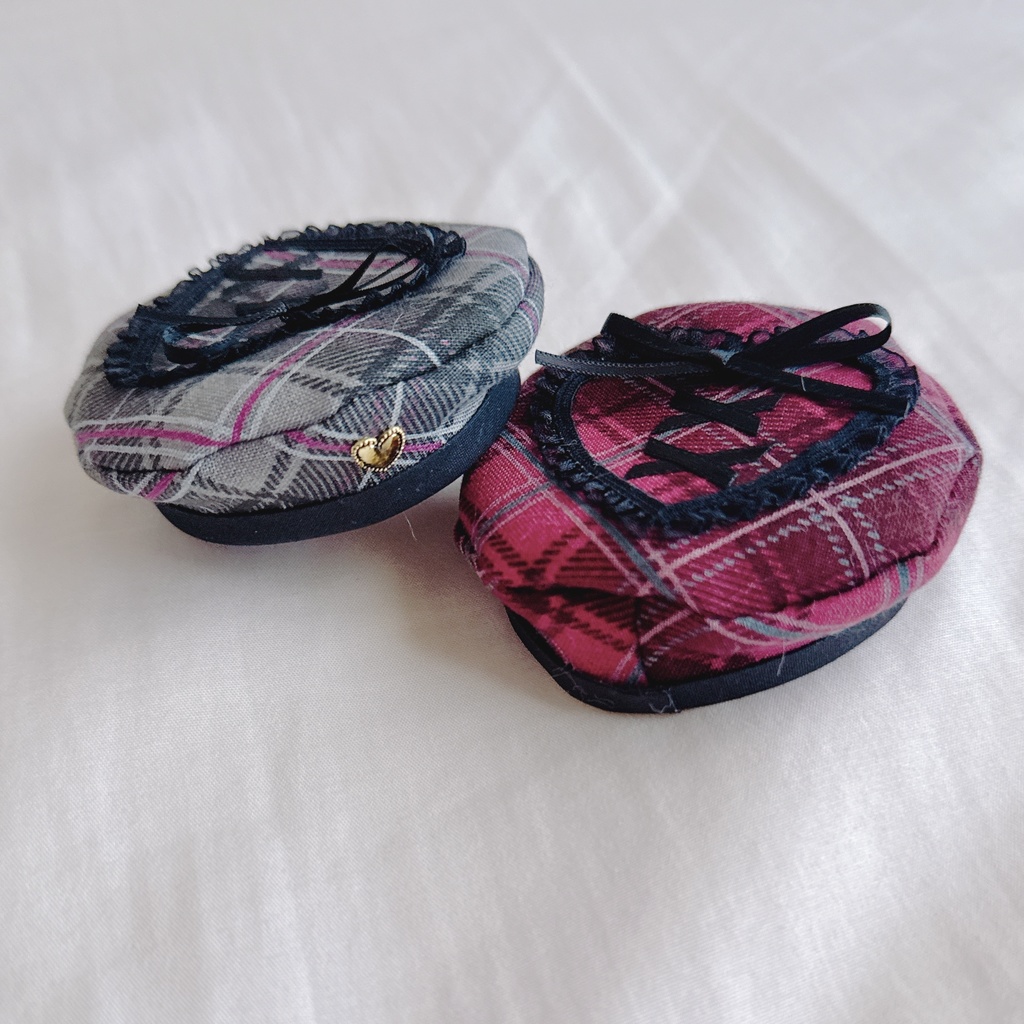 チェック柄のベレー帽（10cmサイズ向け）