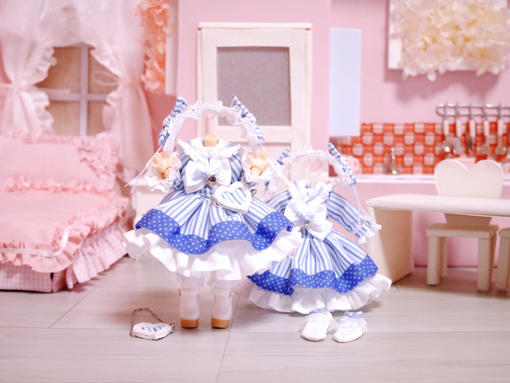 👚【 ピコニーモP & オビツ11 】ドール服 / ストライプリボンドレス
