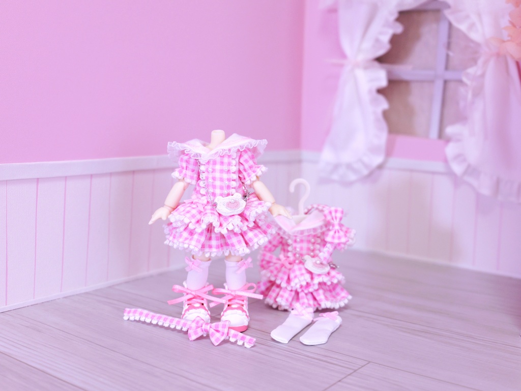 👚 ドール お洋服セット / ギンガムチェックのワンピース【 ピコニーモP 推奨 ( オビツ11 ) 】