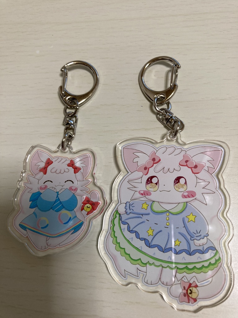 にこにこましゅちゃんアクキー