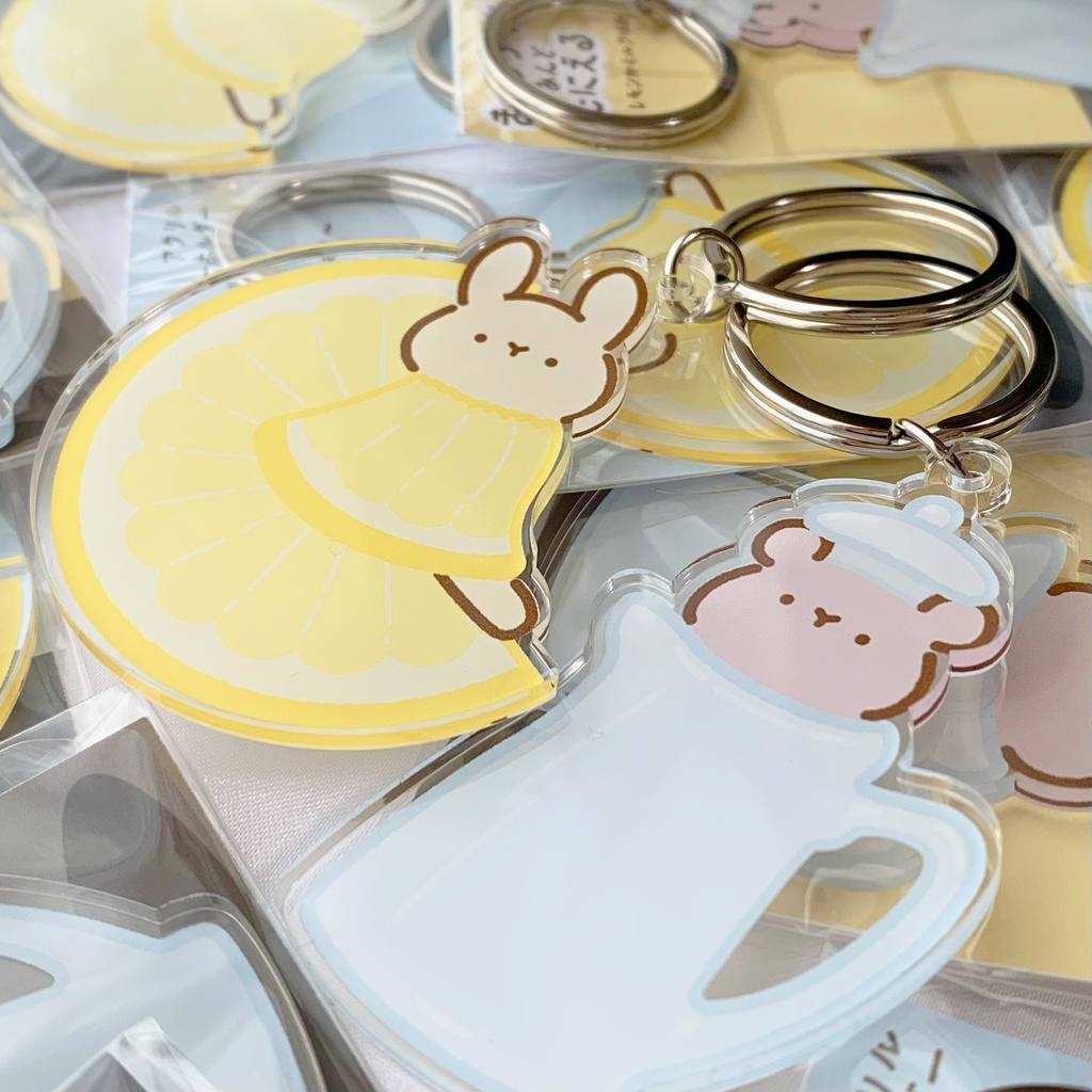 アクキー「レモンかミルクはお付けしますか?」