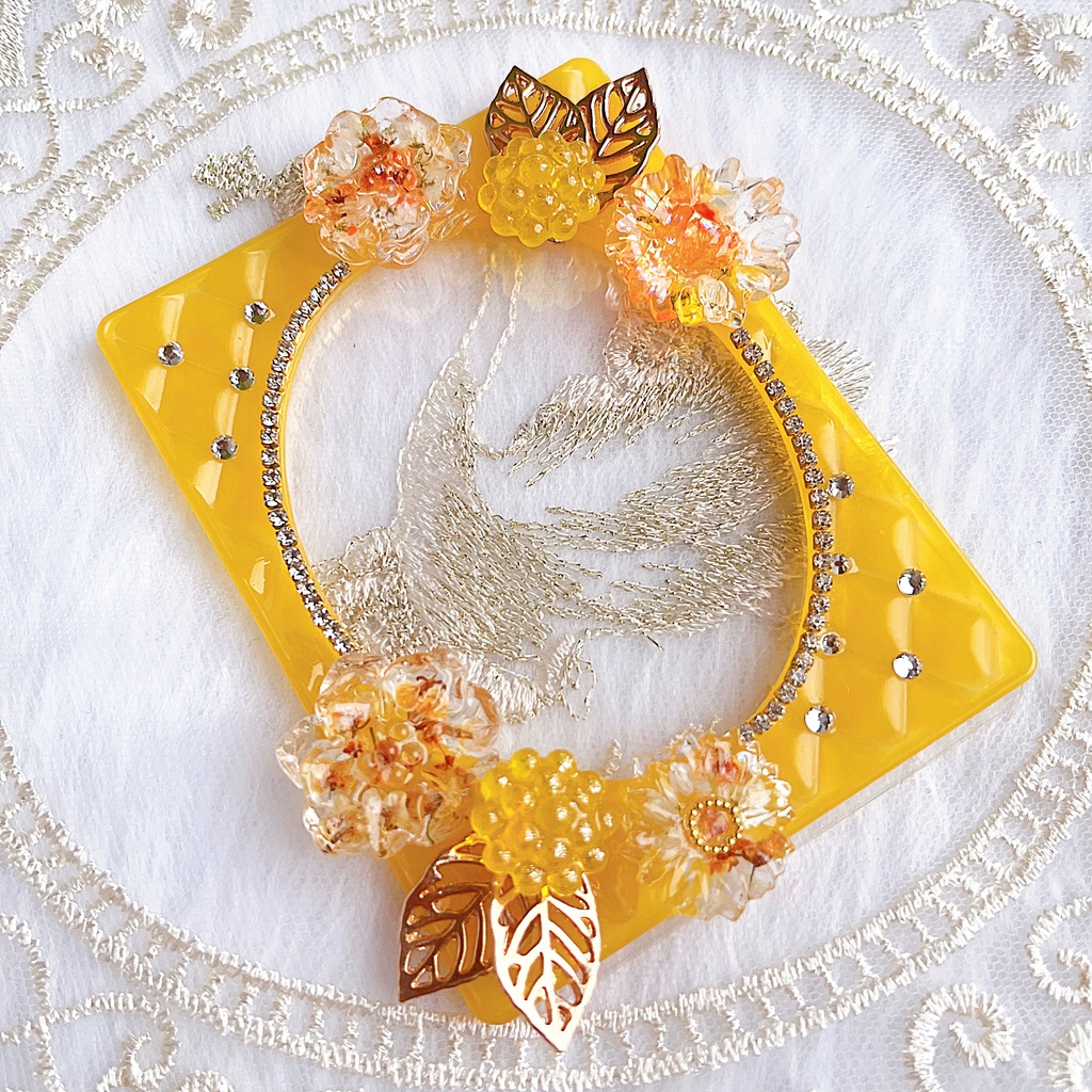 ❁ Orange flower case ❁
