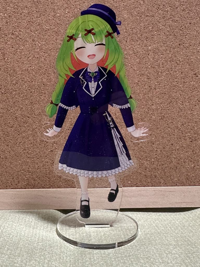 箱庭秕ちゃんにこにこアクスタ