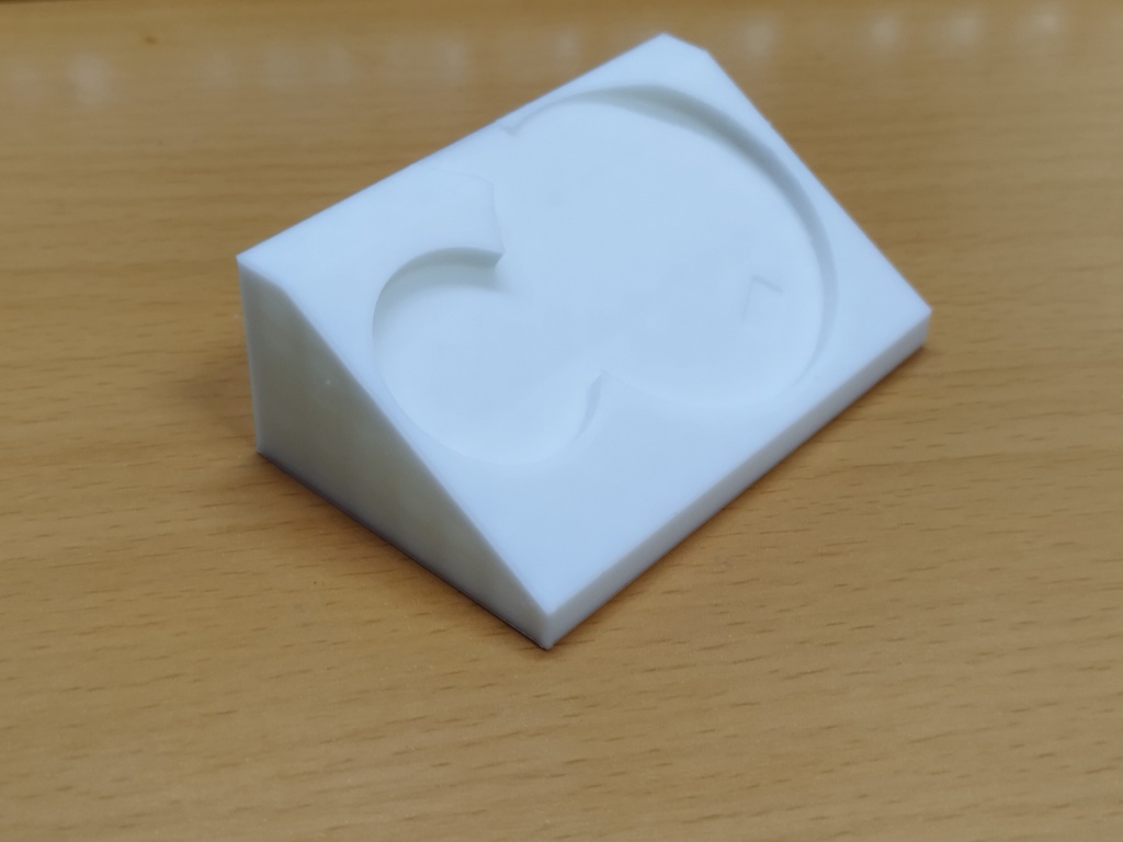 結月ゆかり 紲星あかり 髪飾り展示台座