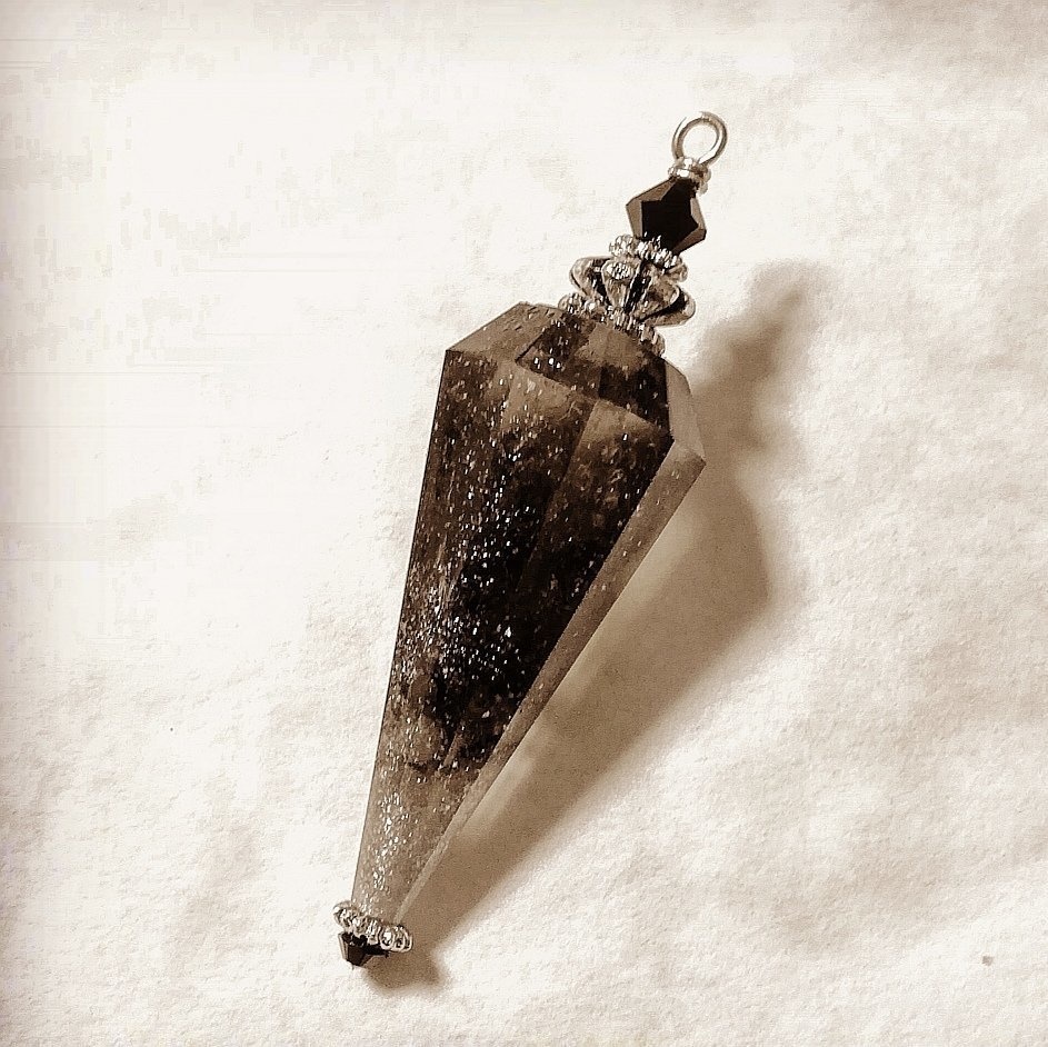 ペンデュラムのバッグチャーム(5年後　ヒューベルト)