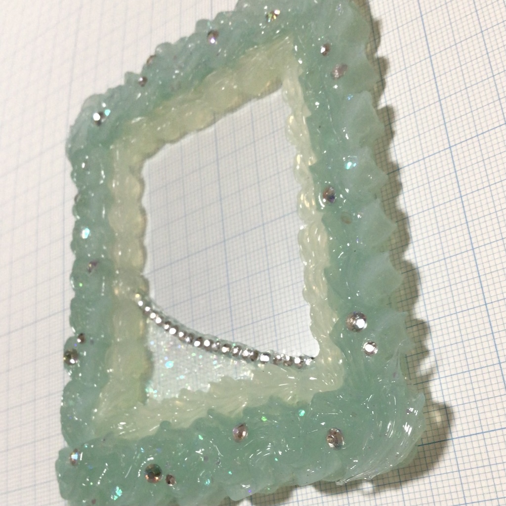 ホイップデコ B8 トレカケース 緑 黄緑