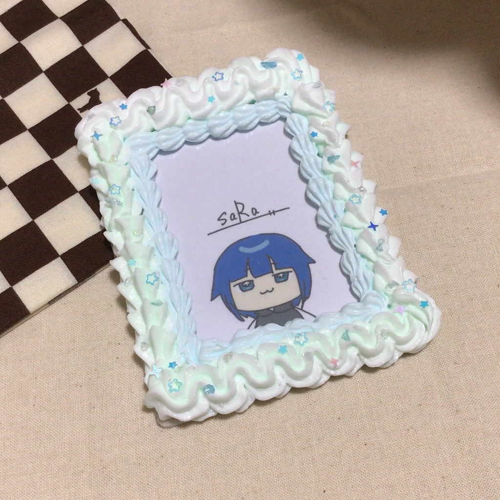 ホイップデコ B8 トレカケース 白 緑 水色