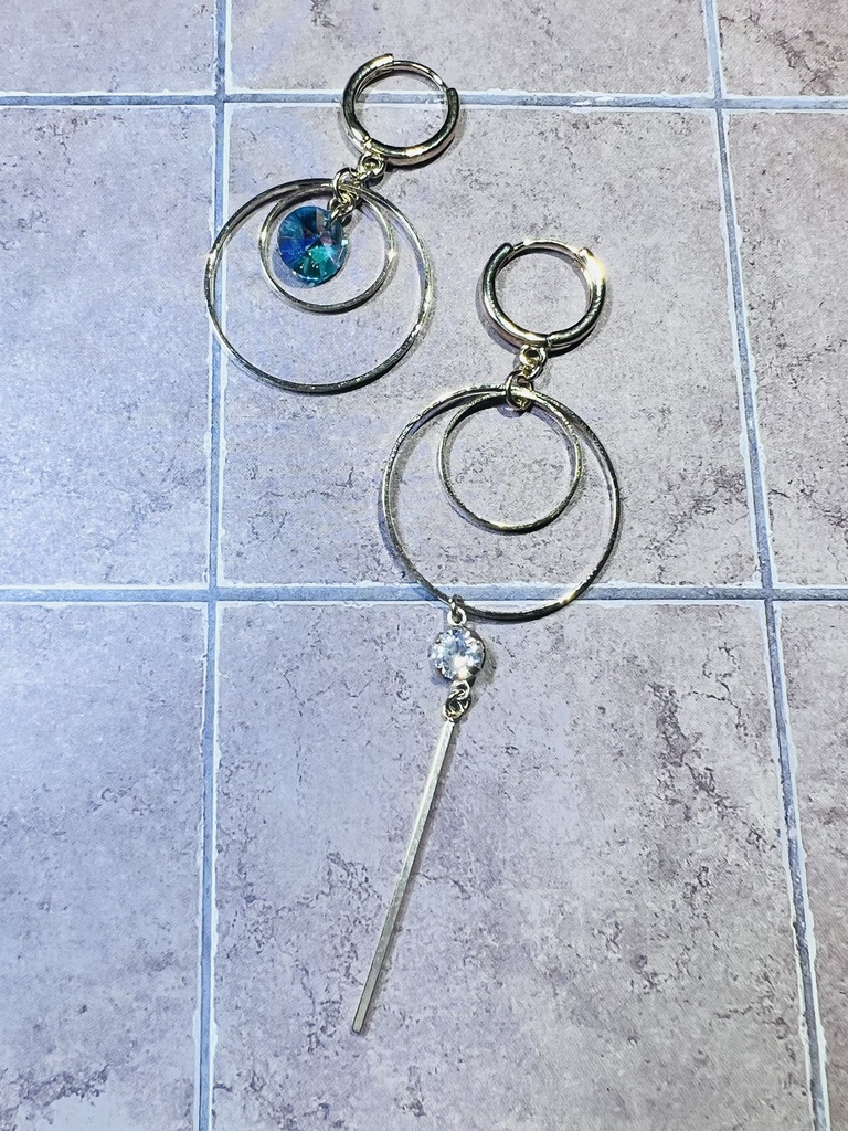 セーバルモチーフピアス