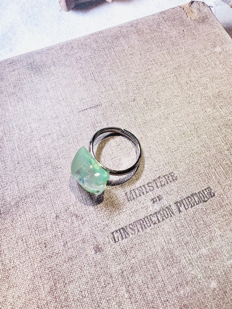 髭切・膝丸モチーフリング