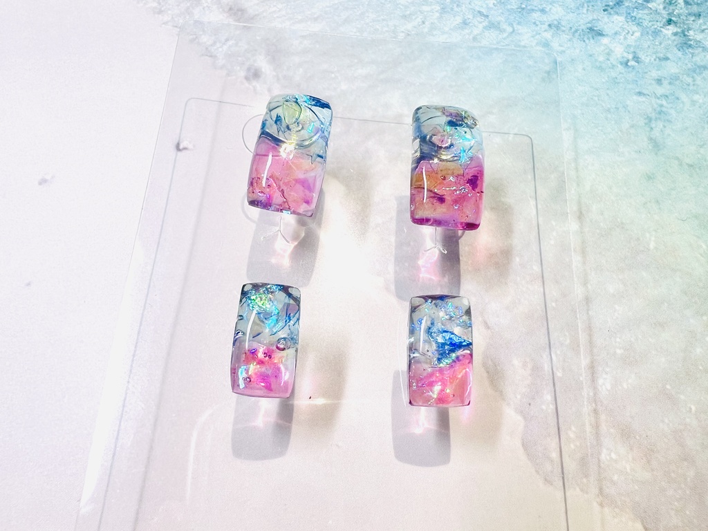 ホムラモチーフピアス