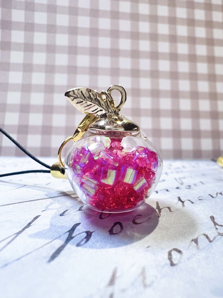 マヒルモチーフキーホルダー