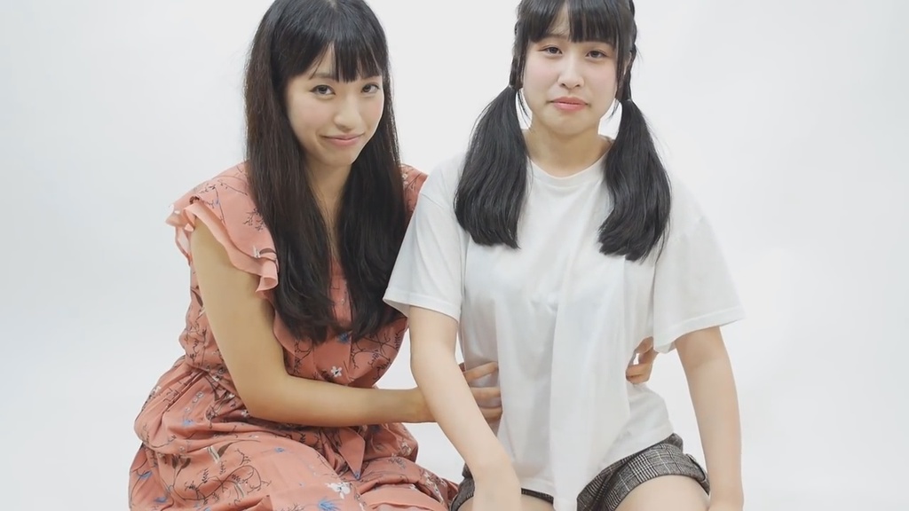 しおんの足裏こちょこちょ