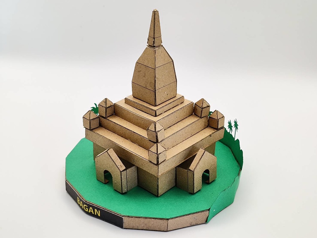 ペーパークラフト ミャンマーの世界遺産 バガンのパゴダ(仏塔)