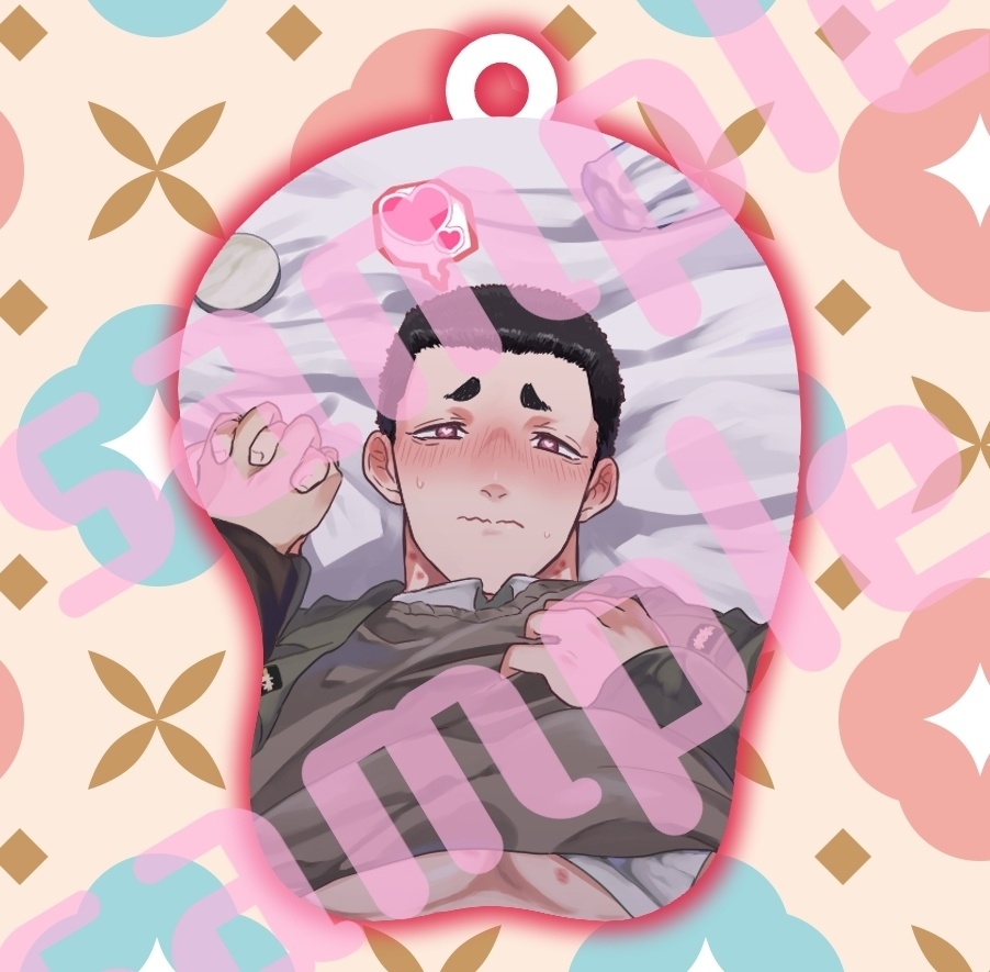 橋内和のおっぱいマウスパッド風ストラップ